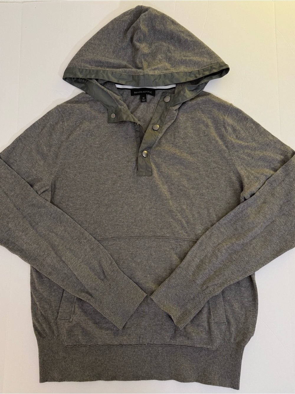 Banana Republic Charcoal Hooded Snap Pullover Sweater Men’s Medium